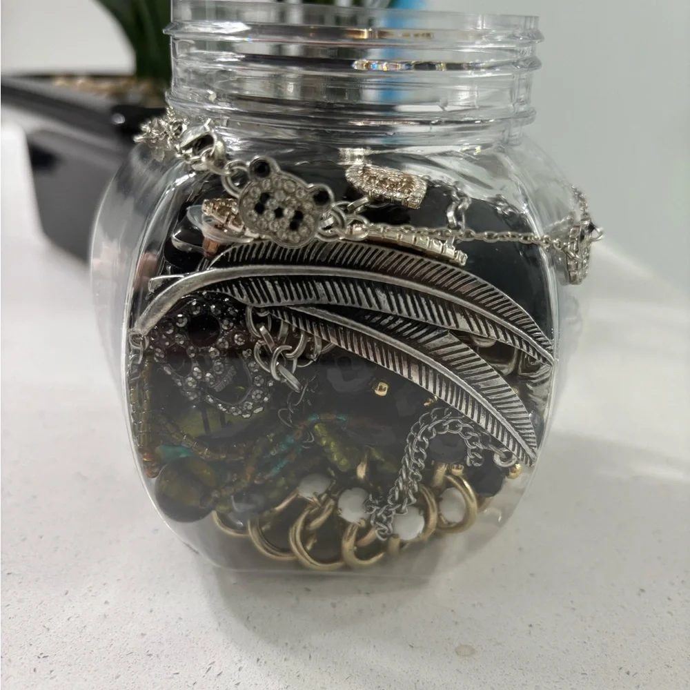 Mystery Jewelry Jar Silver, Gold, Colorful, Rhinestone Costume & Vintage - Picture 3 of 6